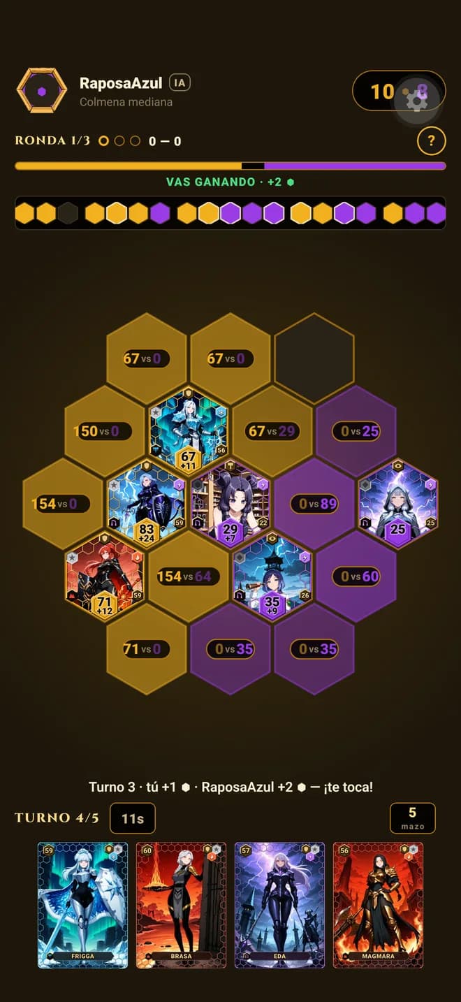 Gameplay de Hive TCG — una ronda en curso en el tablero hexagonal de 19 casillas